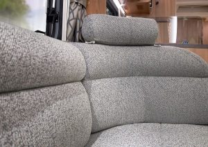 Alicanto Grande - Curved sofa backs